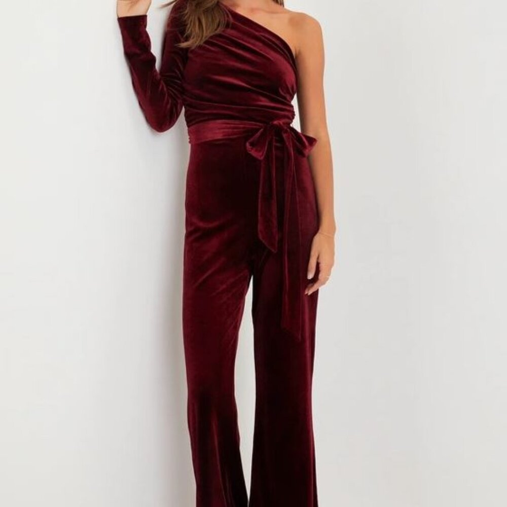 Extraordinary Vibe Burgundy Velvet One-Shoulder Jumpsuit